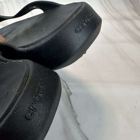 Crocs Getaway Women's Platform Sandals Size 9 Black Slip-On Thong Flip Flop - Picture 10 of 11
